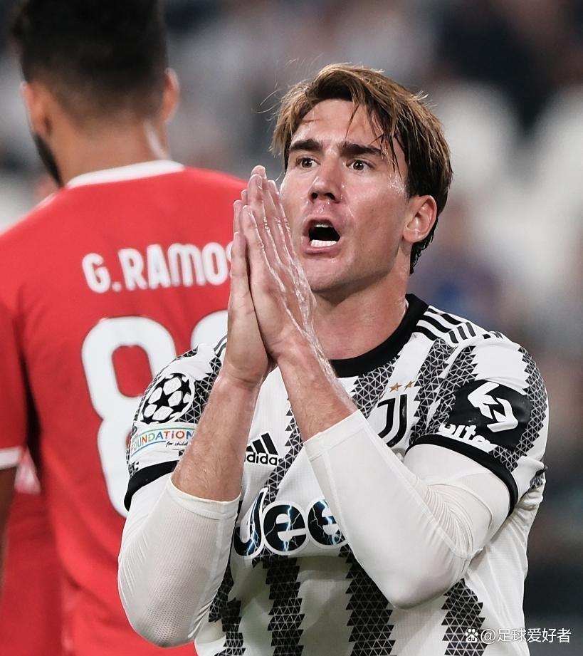 尤文图斯迎德甲关键赛，赛前防线松动，信心回归，资深球员宣示担当的简单介绍